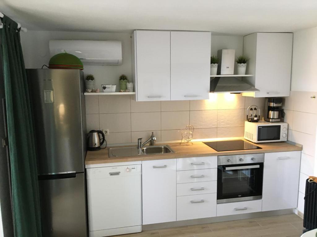Apartments Sole Sumartin Dış mekan fotoğraf