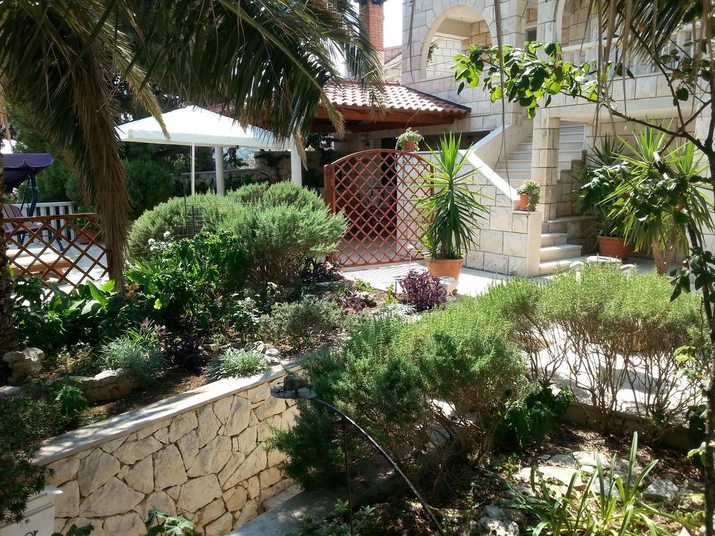 Apartments Sole Sumartin Dış mekan fotoğraf